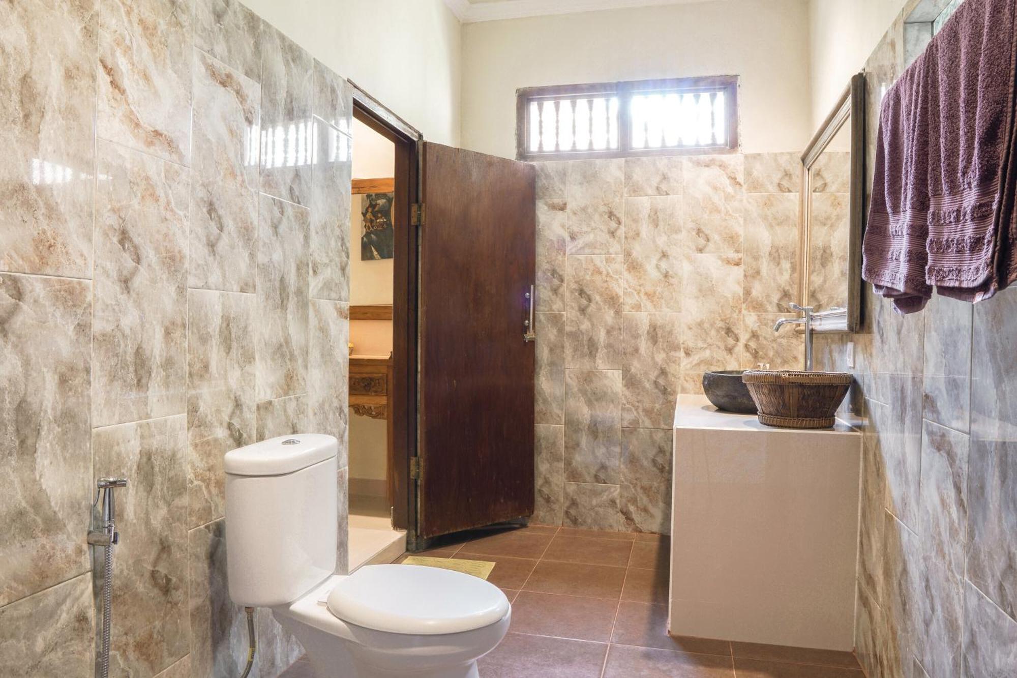 Nirwa 1 Ubud Guesthouse Экстерьер фото