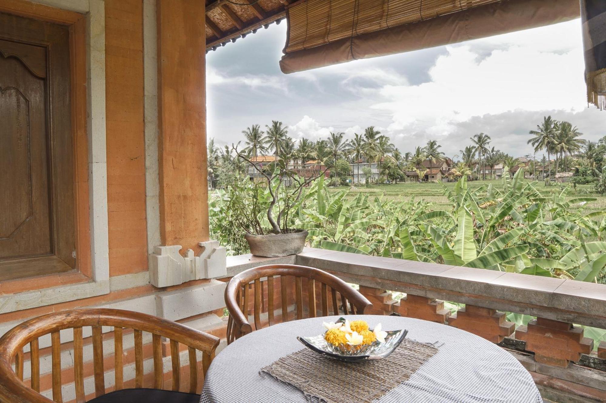 Nirwa 1 Ubud Guesthouse Экстерьер фото
